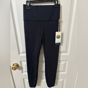 Women’s Vuori evolve legging size medium